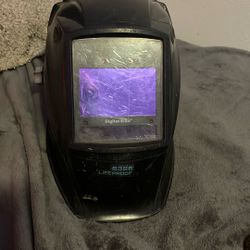 Good Condition Needs Batteries Nothing Wrong With It hardhat welding hood