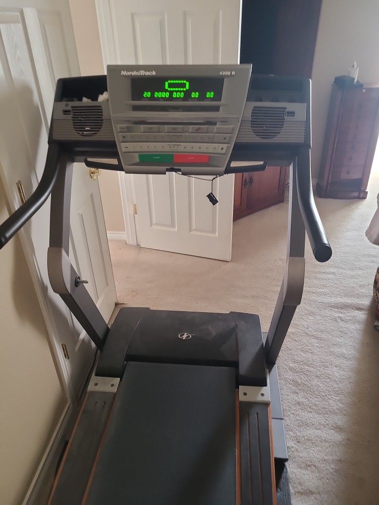 Treadmill 