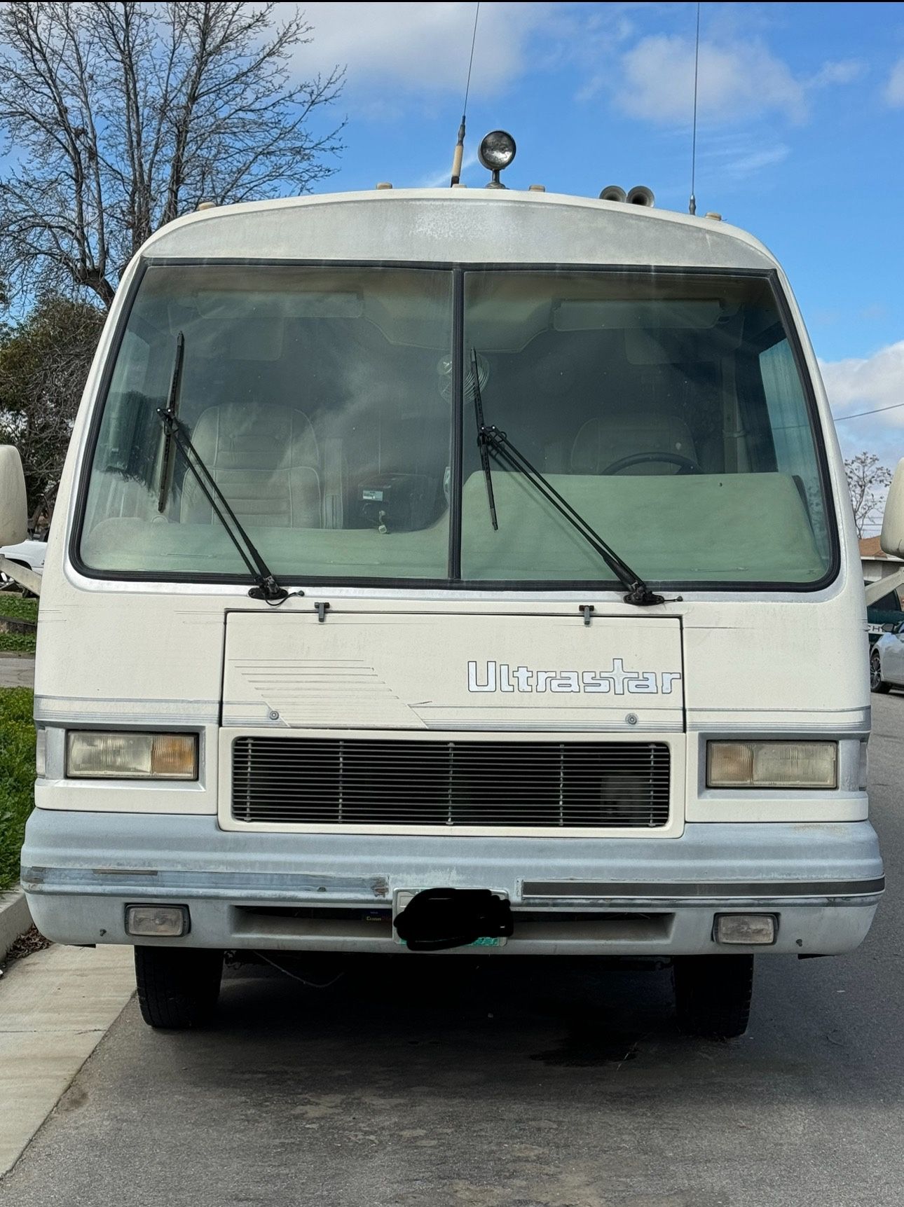1991 CHEVROLET CHAMPION ULTRASTAR MOTORHOME Aprox 28'