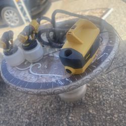 exelente máquina para pintar wagner es la grande trabaja exelente tiene  2 contenedores $80