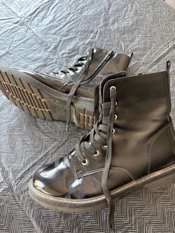 Girls black boots (size 5M)