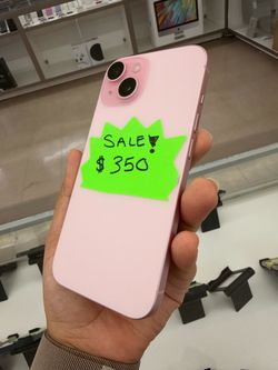 iPhone 15 regular 128gb AT&T cricket