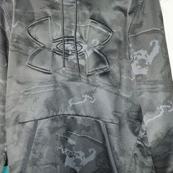 Under Armour Hoodie