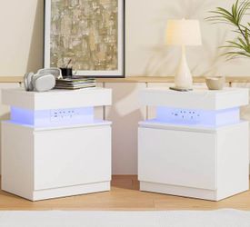Set of 2 Nightstands