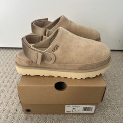 UGG Goldenstar Clog Size 8