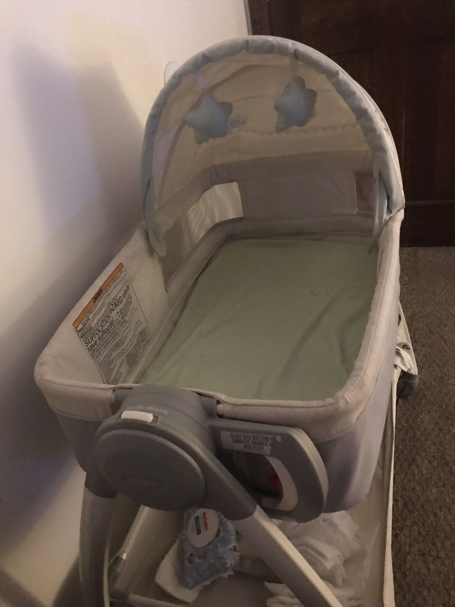 Bassinet/changing Table Combo 