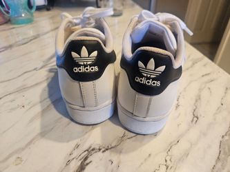 New Adidas girls 6 1/2