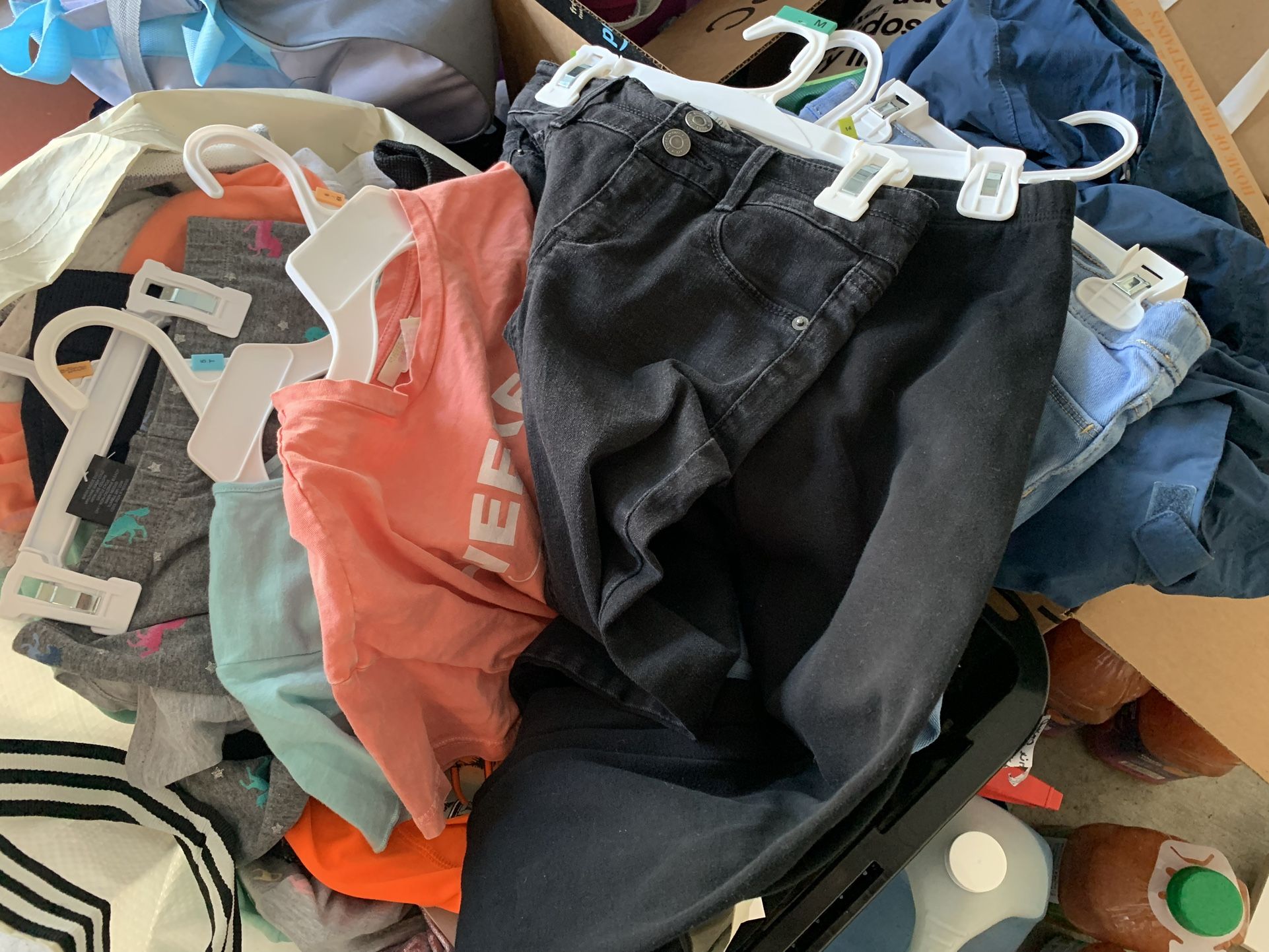 Girl Clothes / Boys Cloths.