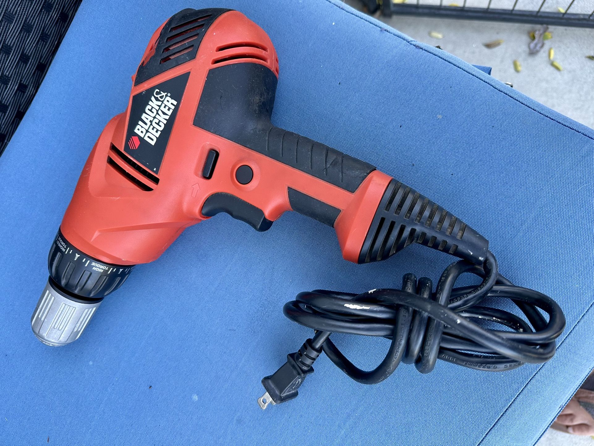 BLACK+DECKER DR330 Electric Drill 6 amp