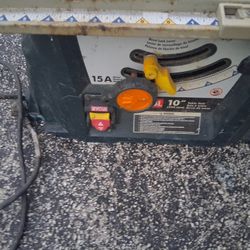 Ryobi 15amp 10" Table Saw Works 💪 Needs Blade