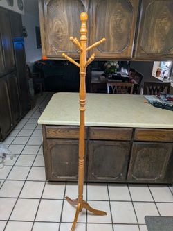 6' Tall Solid Wood Hat Rack