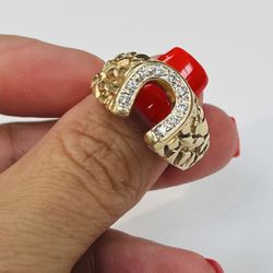 14k Yellow Gold Mens Nugget Horseshoe Diamond Ring size 13,  8.1 grams- great price!!! 