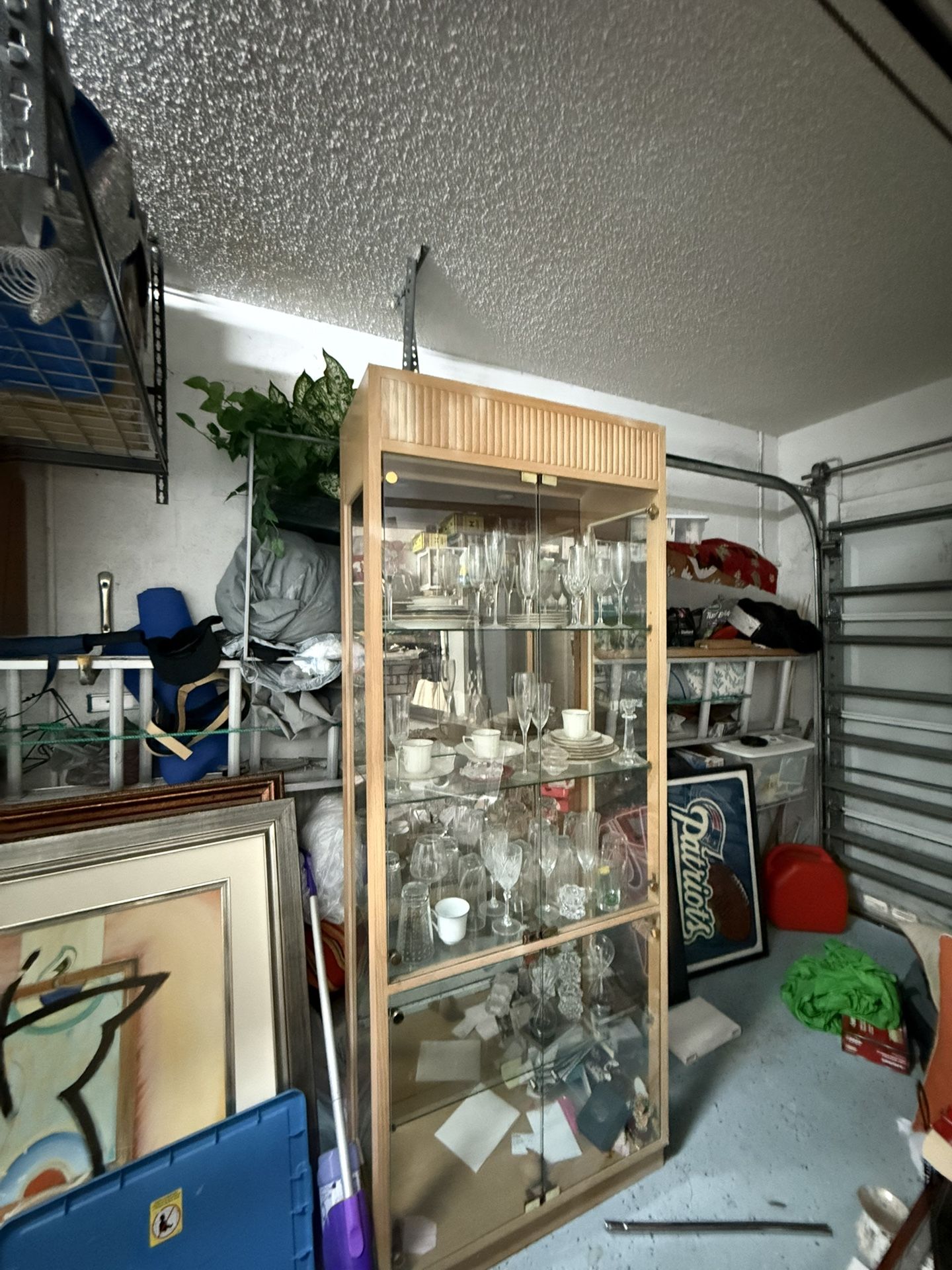 Display Cabinet/ China Cabinet