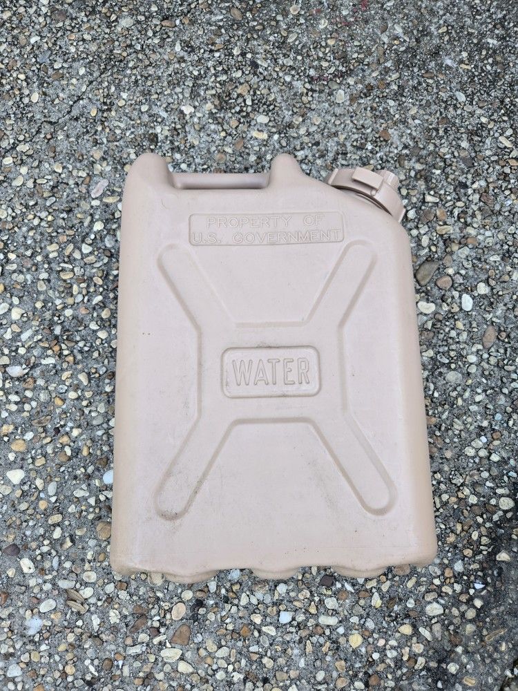 Water/liquid Container