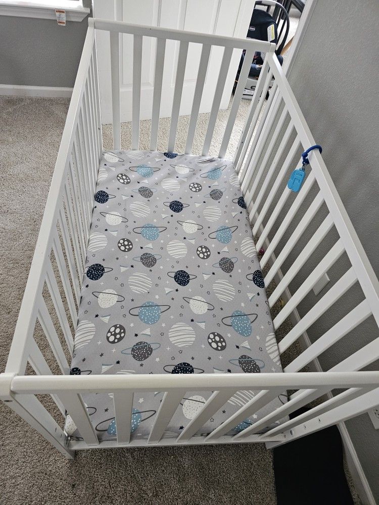 Crib With Mattress
