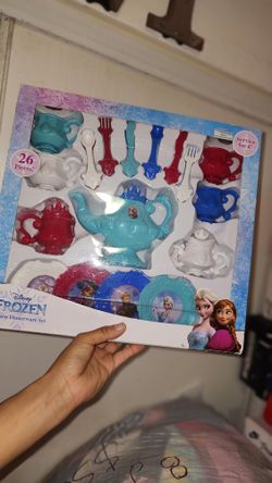 Frozen Tea Party New