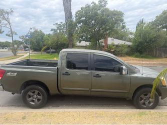 2004 Nissan Titan