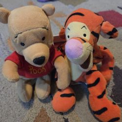 Vintage Pooh And Tigger Beanie Baby Style Animals