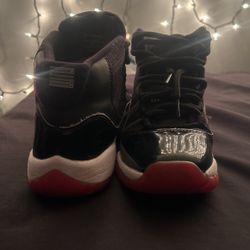 bred 11 size 7y  (offers accepted)