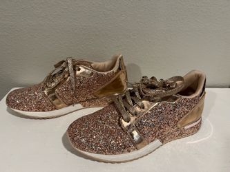 Quipid Rose gold glitter lace tie up sneakers size 9.5