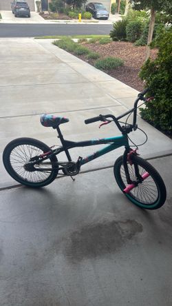 Tempest 20” freestyle bike