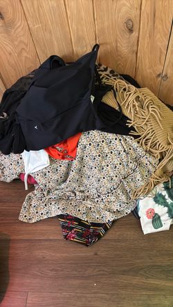 FREE Women’s XL clothing