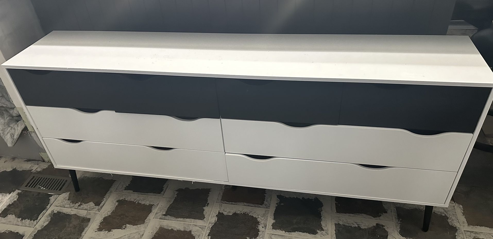 Dresser and nightstand