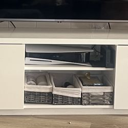 White Media Stand 