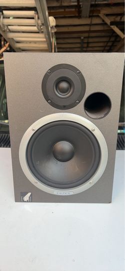 Studio speaker