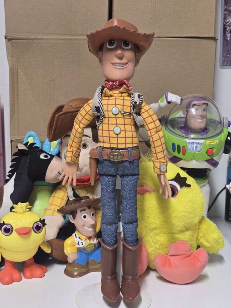 Disney Pixar Toy Story @ToyBros