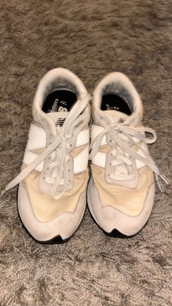 New balance sneakers 7.5