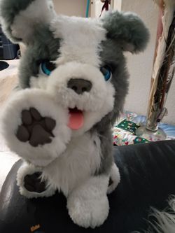 FurReal Friends Ricky Trick-Lovin' Siberian husky large