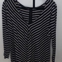 2x Sweater Blouse
