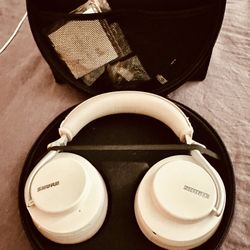 Shure AONIC 40 Headphones