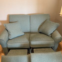 La-Z-Boy Motorized Love Sear