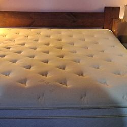 Biltmore King Size Bamboo Mattress, Box Springs, And Wood Headboard