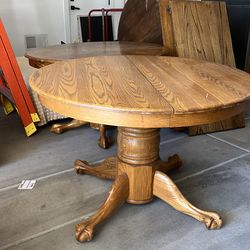 oak dining tables