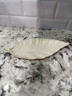 Lenox  Elegant leaf dish. Ivory with 24 karat gold trim