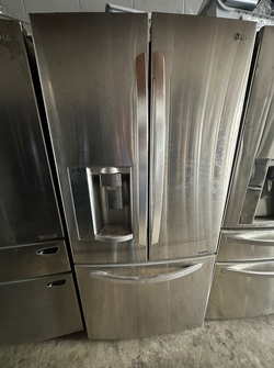 LG French Door Fridge with IceMaker - Stainless Steel