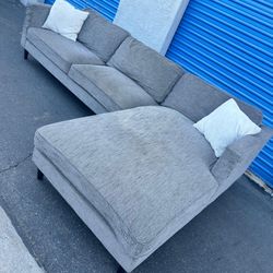 Gray Sectional Couch 🛋 