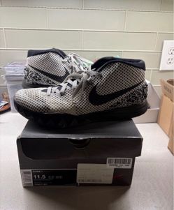 Nike Kyrie 1 BHM - size 11.5 OG ALL Black History Month