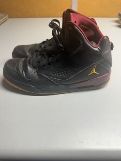 Jordan SC-3 University Red