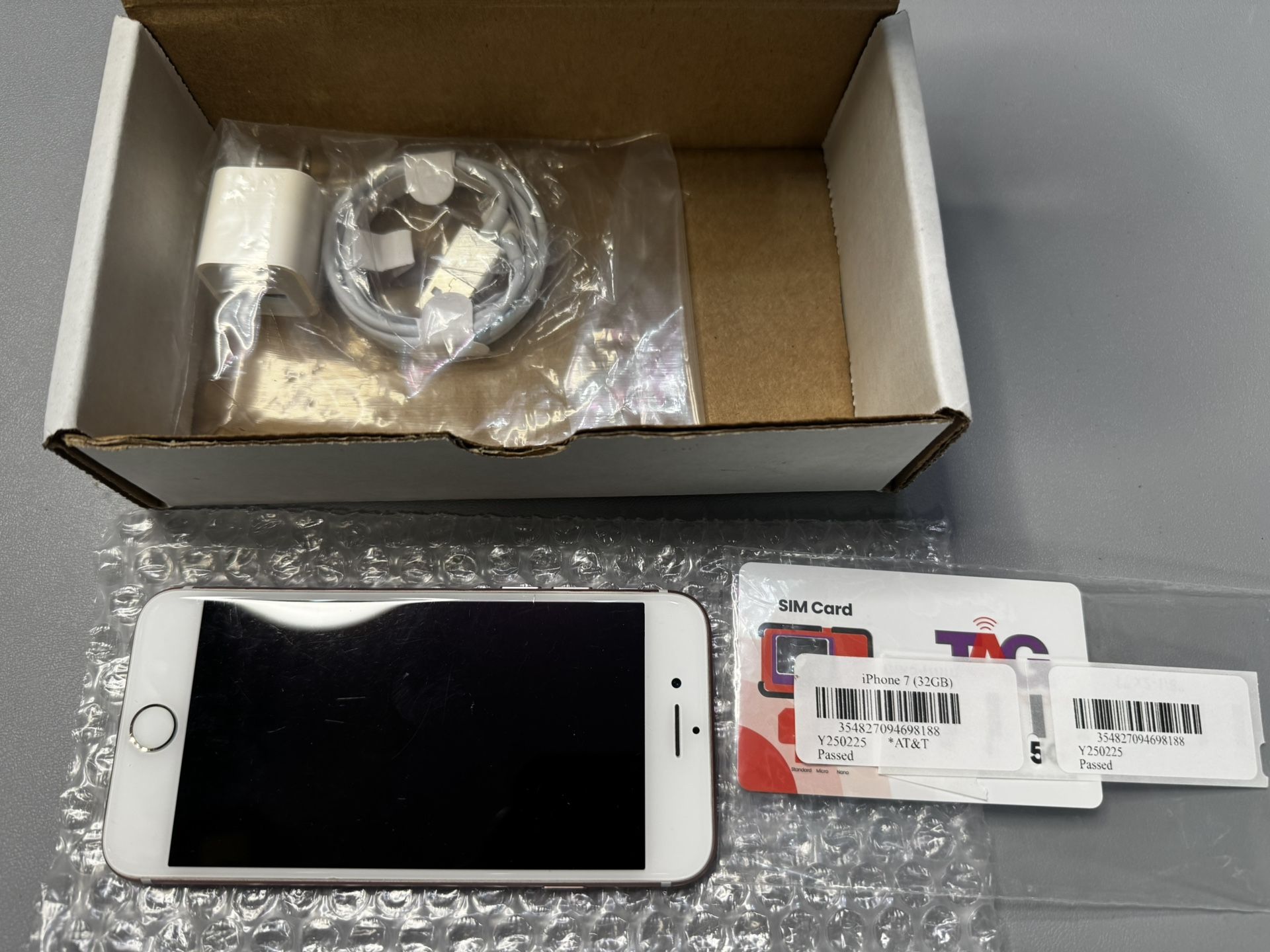 Apple iPhone 7 32GB, Rose Gold