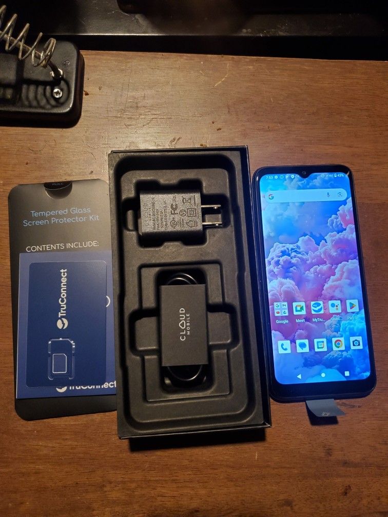 Cloud Mobile Stratus C8 w/Service Brand New