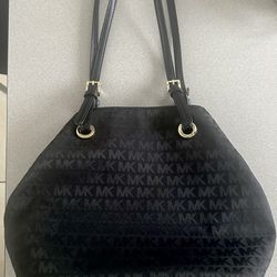 Michael Kors Women’s Handbag Black