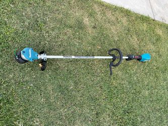Makita XGT 40V max Brushless Cordless 15 in. String Trimmer (Tool Only)