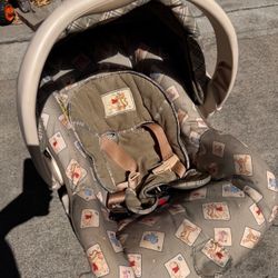 Winnie The Pooh Car seat Vintage!