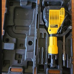 Dewalt D259260K Demolition Hammer 