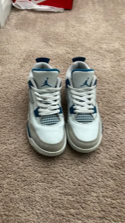 Nike Jorden 4’s  size 2.5 youth