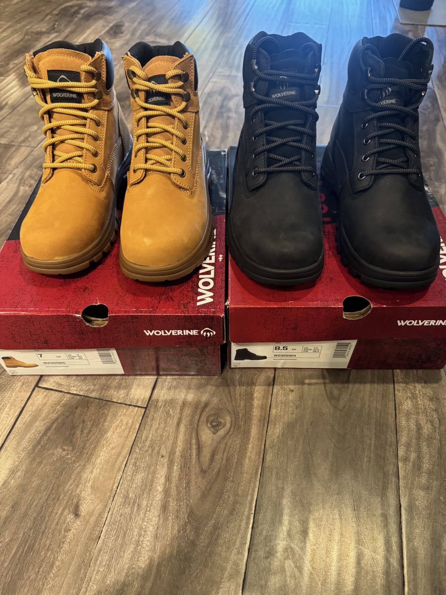 Wolverine Work Shoes waterproof steel toe non-steel toe buy one get one free rest of the stores minimum 50 to 70% off